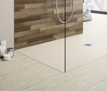 Soft-Bench mit Softbords mit Gitter / mit Rinne / mit Sitzbank aus Polyurethan